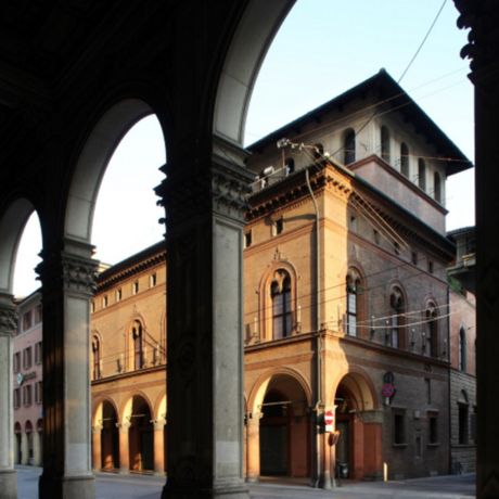 Palazzo Saraceni