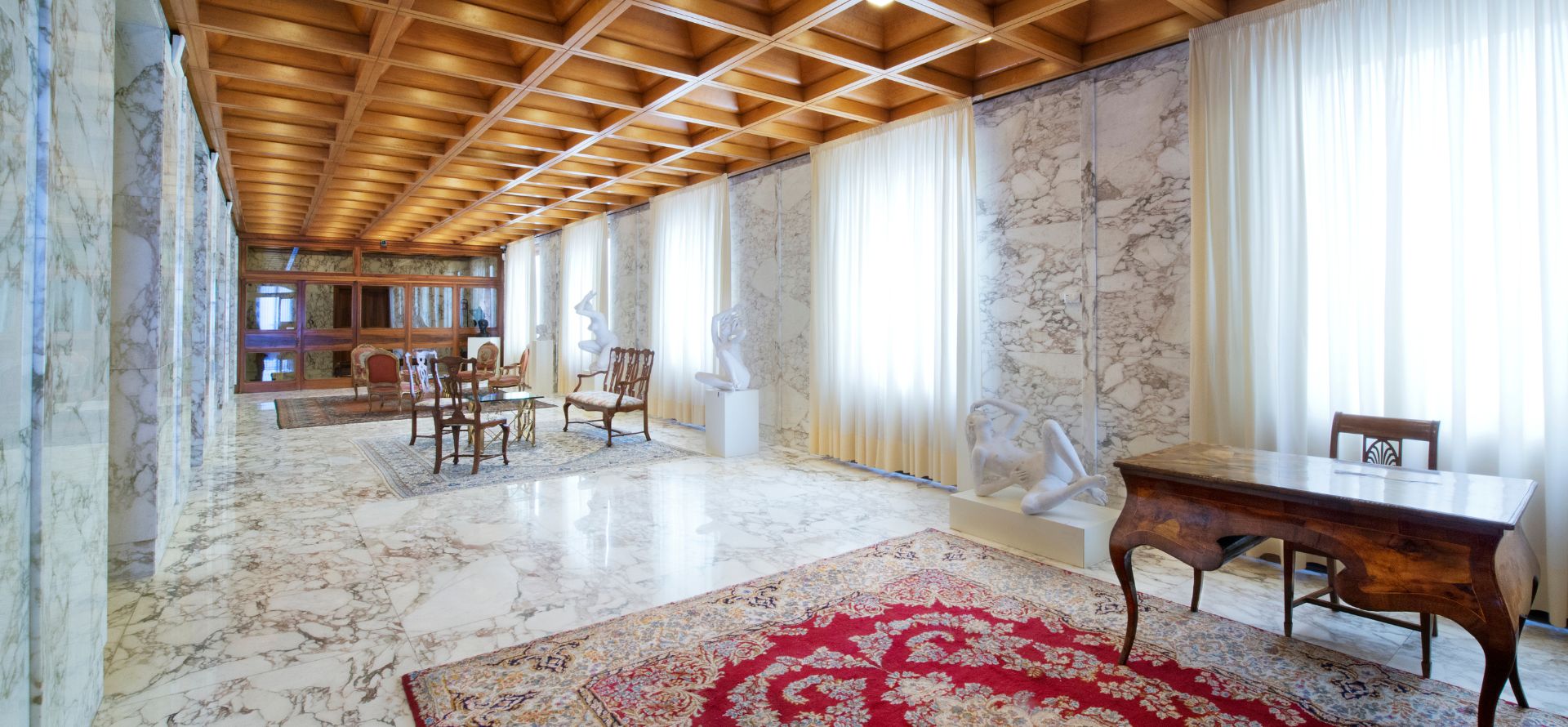 Invito a Palazzo Vagnetti: visita alla collezione