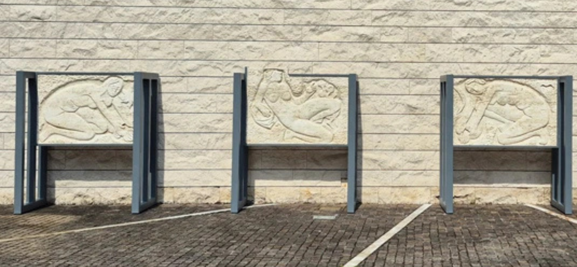 BCC Bergamasca e Orobica. Tre sculture dell’artista Giovanni Sirtoli restituite alla collettività