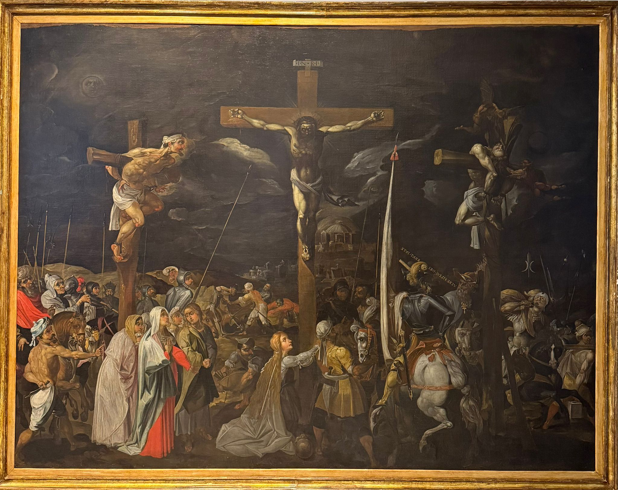 Apertura straordinaria di Palazzo dei Combattenti